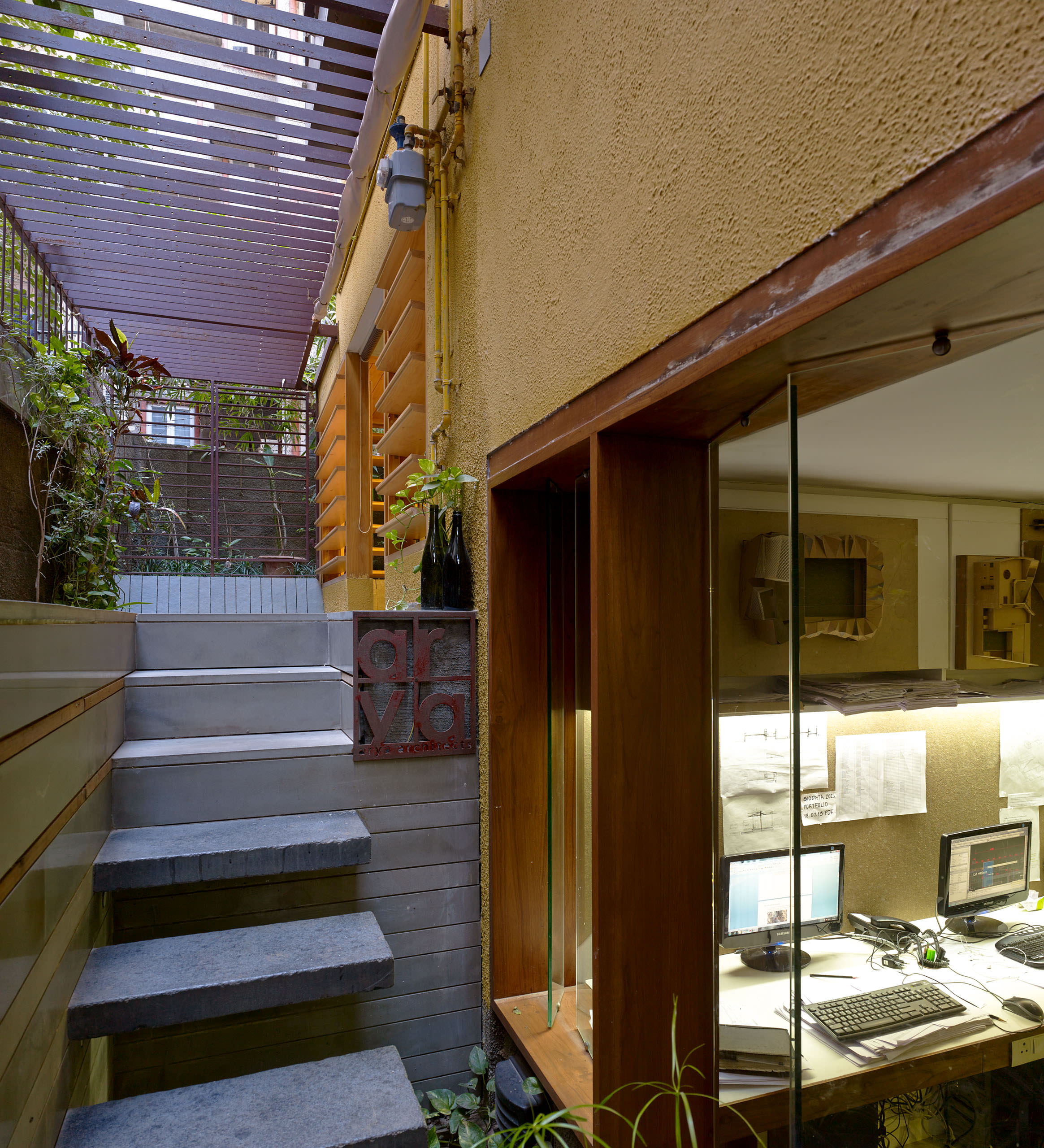 E14491 Alpa 042693p j2560